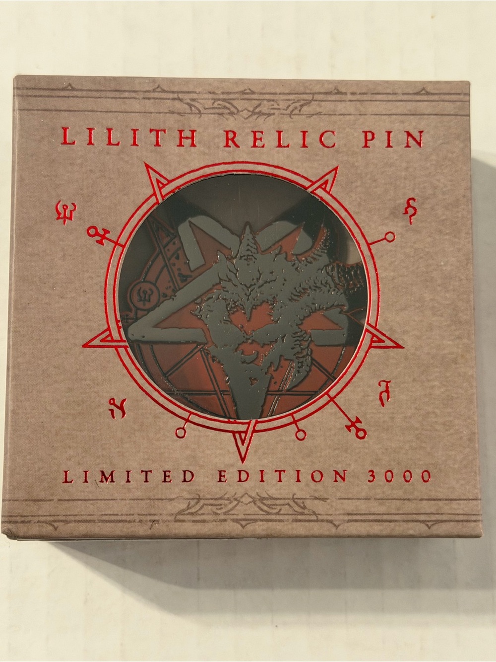 Blizzard Diablo IV Lilith Relic Pin Limited Edition 3000 Collectible Pin